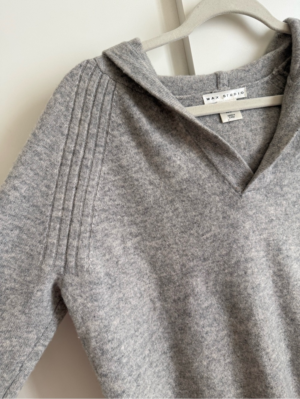 Max Studio Cashmere Hoodie Sweater Gray M - Picture 7 of 7